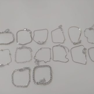Pulseras plateadas